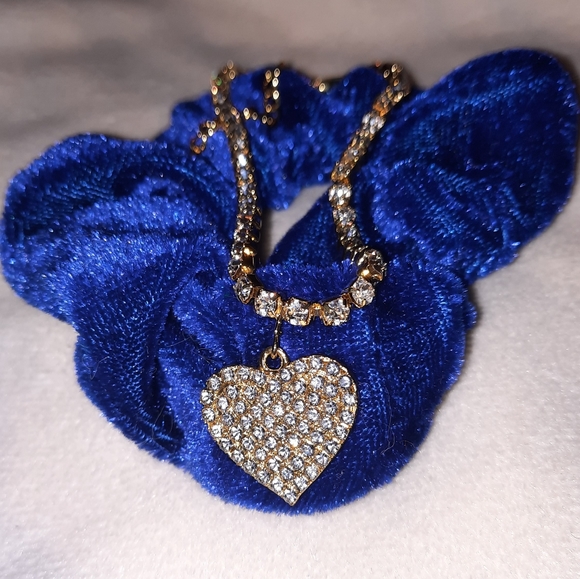 "Have A Heart" Gold Rhinestone Charm Anklet - Picture 5 of 9